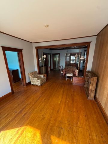 2448 W Gunnison Street 2, Chicago, IL 60625