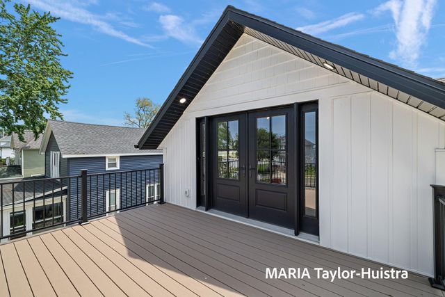 1423 Lakeshore Drive, Muskegon, MI 49441