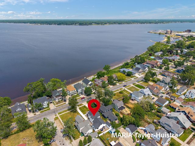 1423 Lakeshore Drive, Muskegon, MI 49441