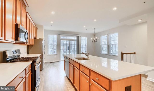 3017 DUVALL RIDGE RD, Landover, MD 20785