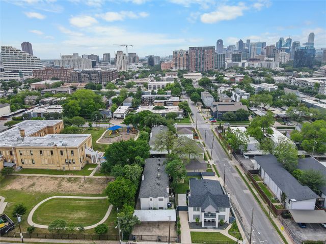 2807 Throckmorton Street 103, Dallas, TX 75219