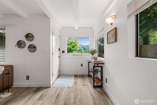 9306 N Harborview Drive, Gig Harbor, WA 98332