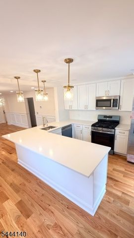 502 W Broad St, Westfield Town, NJ 07090