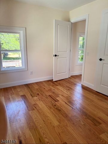 502 W Broad St, Westfield Town, NJ 07090