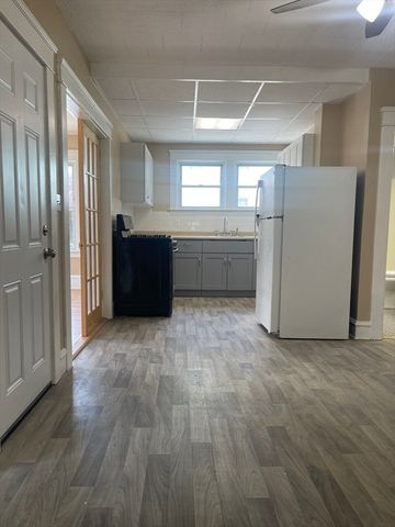 466-470 Cambridge St, Fall River, MA 02721