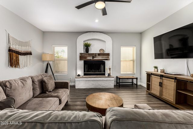 3937 N SAPPHIRE --, Mesa, AZ 85215