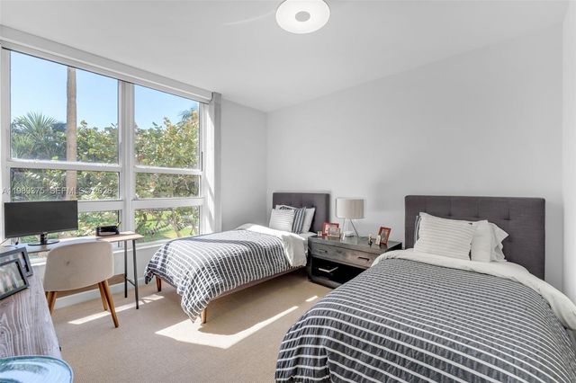 430 Grand Bay Dr 307, Key Biscayne, FL 33149