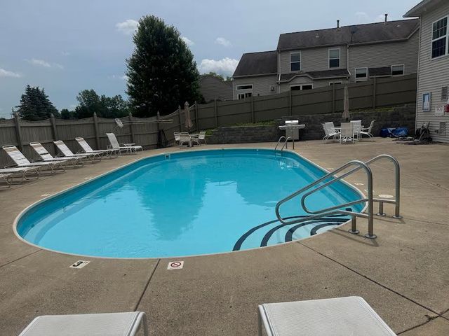 7158 Brookmeadow Drive, Centerville, OH 45459
