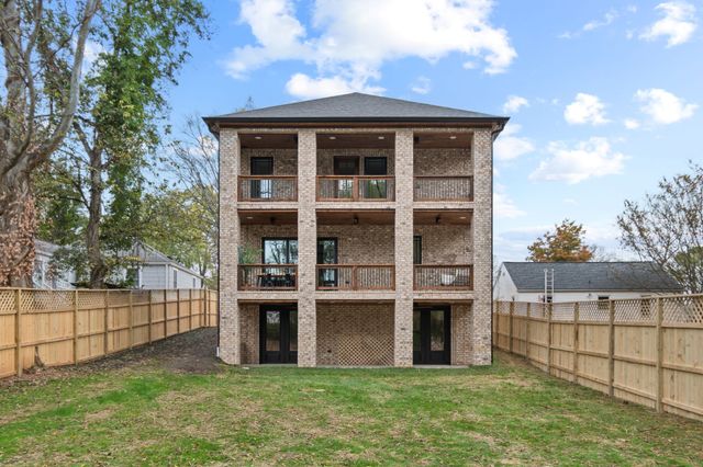 1240 Kenmore Pl, Nashville, TN 37216