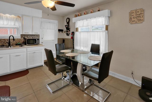 1615 MOUNT LAUREL RD, Temple, PA 19560