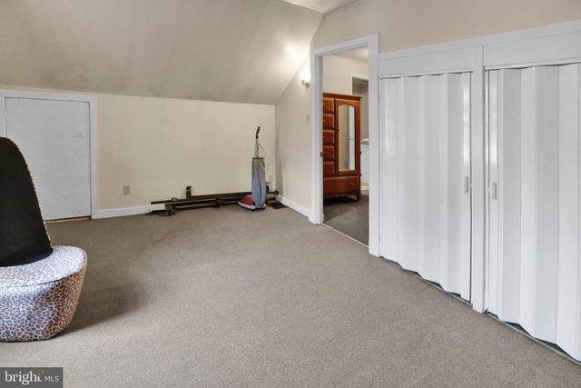 1615 MOUNT LAUREL RD, Temple, PA 19560
