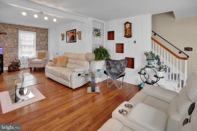 1615 MOUNT LAUREL RD, Temple, PA 19560