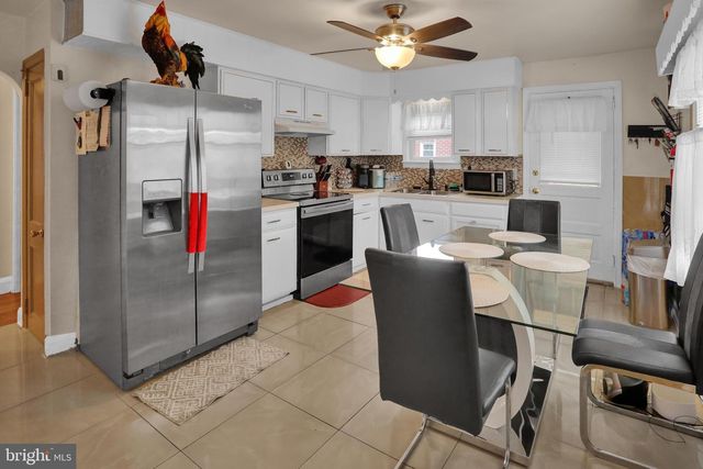 1615 MOUNT LAUREL RD, Temple, PA 19560