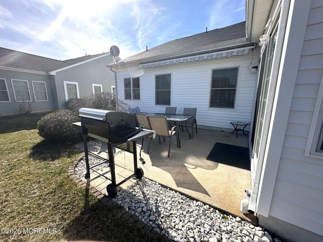 3 Eagleswood Drive, Waretown, NJ 08758