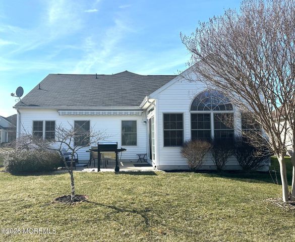 3 Eagleswood Drive, Waretown, NJ 08758