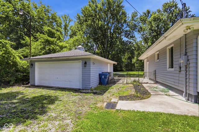 7115 W Ralston Road, Indianapolis, IN 46221