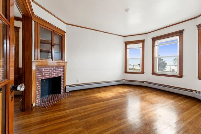1762 Columbia Rd 1, Boston, MA 02127