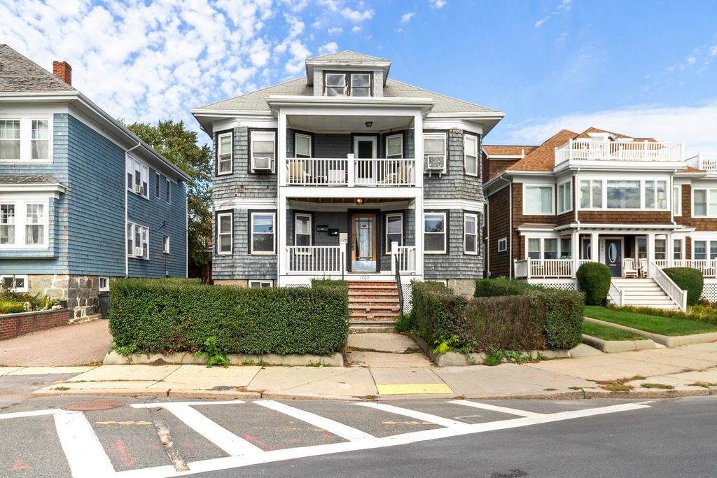 1762 Columbia Rd 1, Boston, MA 02127
