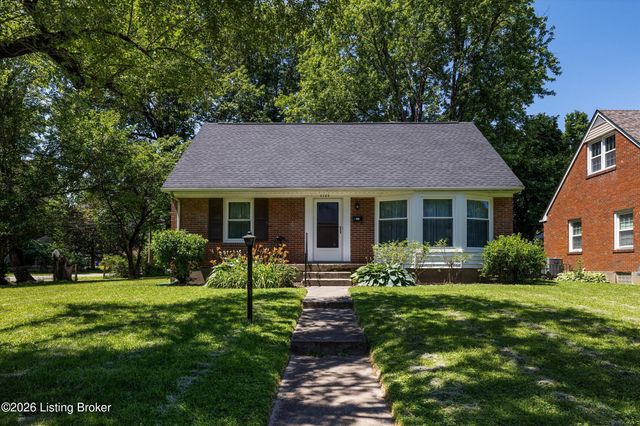 3732 Glenmeade Rd, Louisville, KY 40218