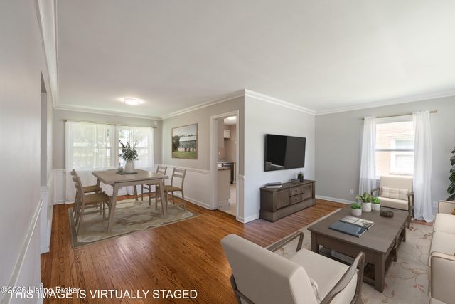 3732 Glenmeade Rd, Louisville, KY 40218