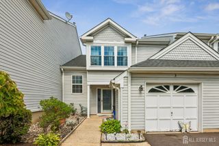 3 Letts Court, Sayreville, NJ 08872