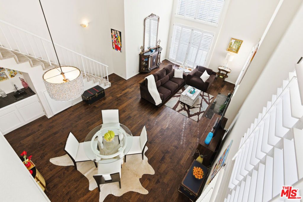 Image 13 of property listing at 1164 Wellesley Avenue 301, Los Angeles, CA 90049