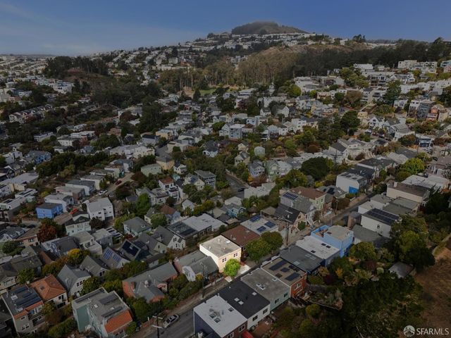 27 Sussex Street, San Francisco, CA 94131
