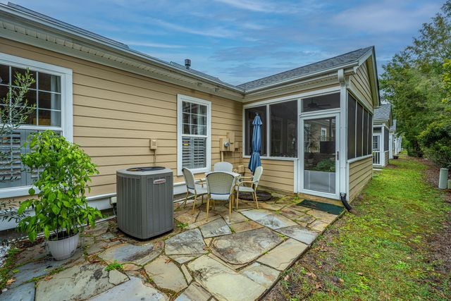 145 Fresh Meadow Lane 56, Mount Pleasant, SC 29466