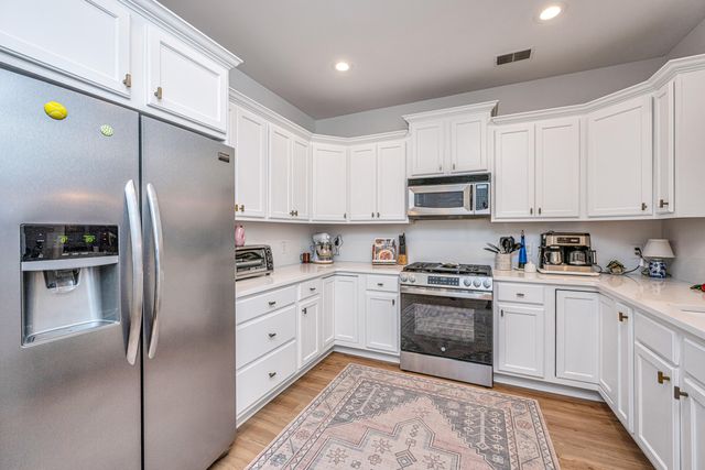 145 Fresh Meadow Lane 56, Mount Pleasant, SC 29466