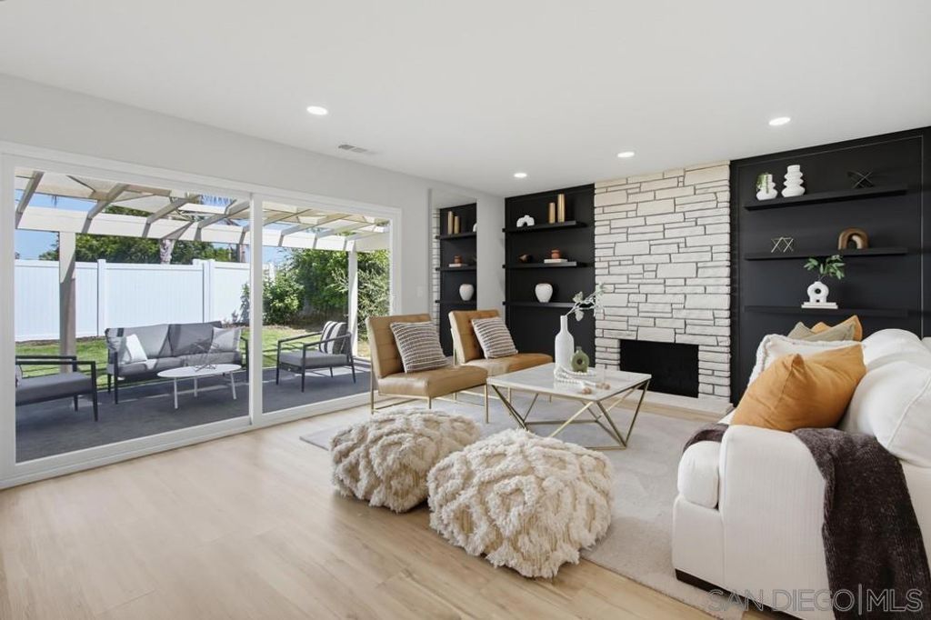 2718 Powhatan Ave., San Diego, CA 92117 — photo 2