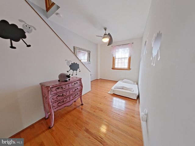 2671 ALMOND ST, Philadelphia, PA 19125