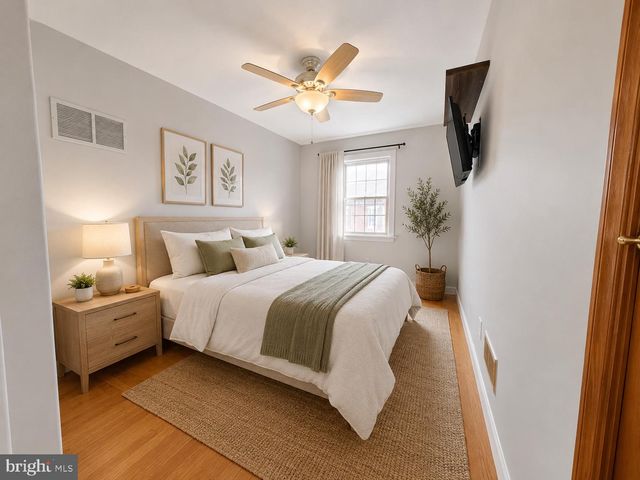 2671 ALMOND ST, Philadelphia, PA 19125