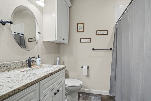 6833 S 302nd East Avenue, Broken Arrow, OK 74014