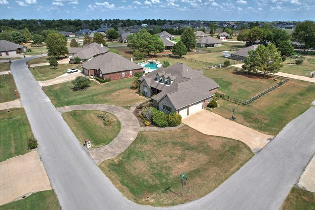 6833 S 302nd East Avenue, Broken Arrow, OK 74014