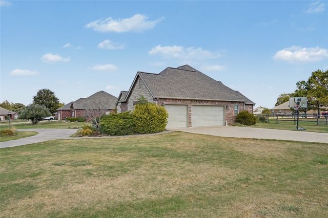 6833 S 302nd East Avenue, Broken Arrow, OK 74014