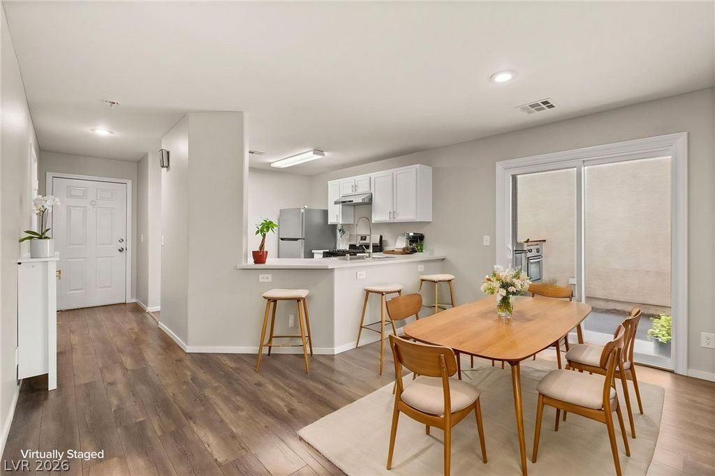 9929 Fragile Fields Street, Las Vegas, NV 89183 — photo 4
