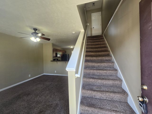 812 Oak Arbor Ct Apt D, Clarksville, TN 37040