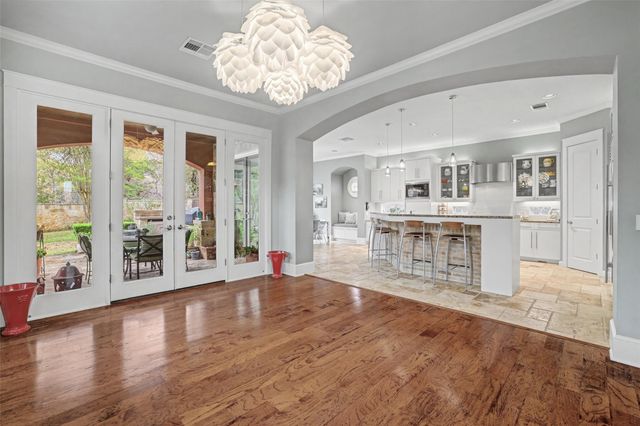 816 Stonewall Ridge LN, Austin, TX 78746