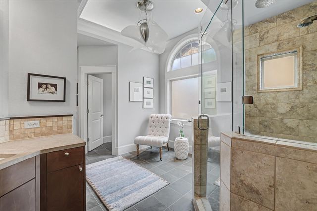 816 Stonewall Ridge LN, Austin, TX 78746