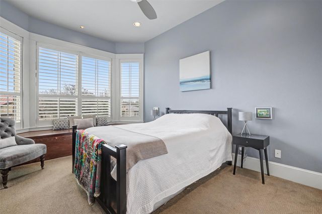 816 Stonewall Ridge LN, Austin, TX 78746