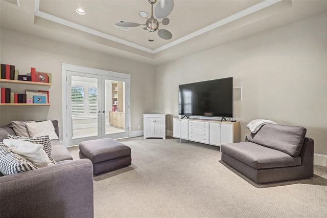 816 Stonewall Ridge LN, Austin, TX 78746