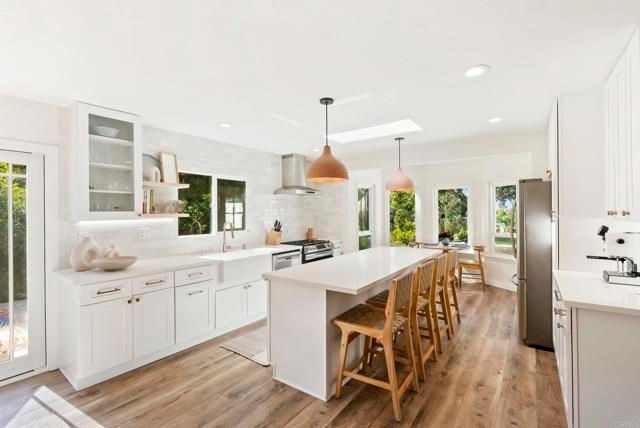 1427 Avocado Road, Oceanside, CA 92054