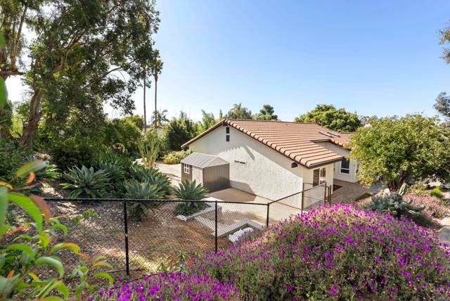 1427 Avocado Road, Oceanside, CA 92054