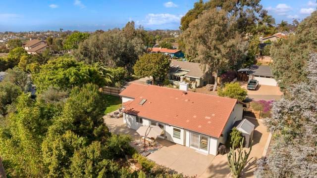 1427 Avocado Road, Oceanside, CA 92054