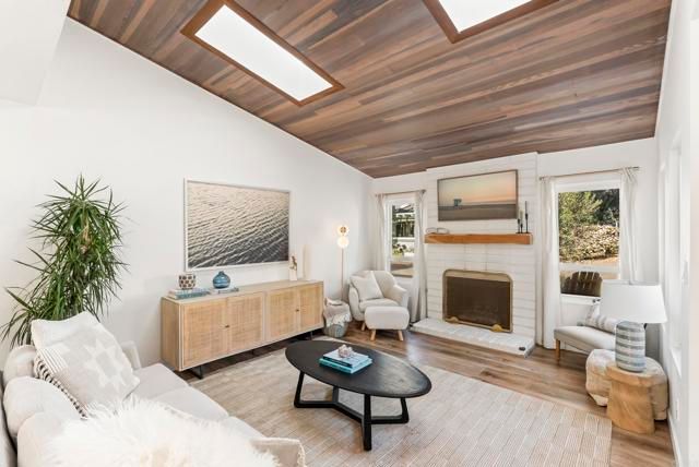 1427 Avocado Road, Oceanside, CA 92054