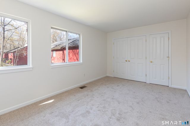 23 Lower Commons 23, Woodbury, CT 06798