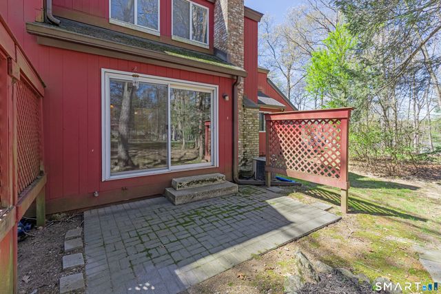 23 Lower Commons 23, Woodbury, CT 06798