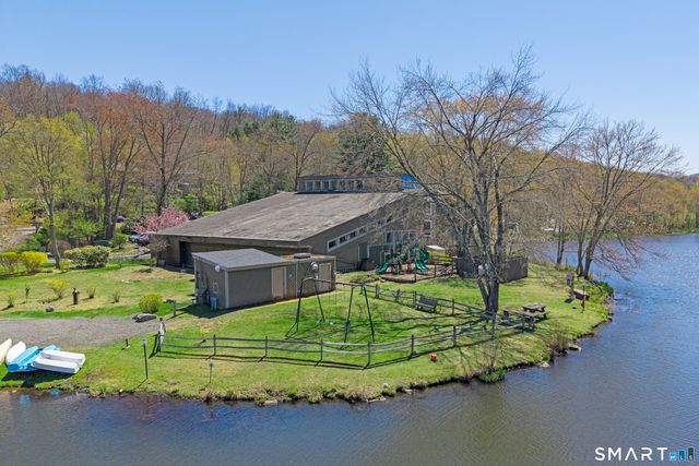 23 Lower Commons 23, Woodbury, CT 06798