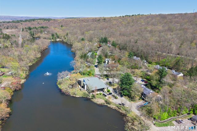 23 Lower Commons 23, Woodbury, CT 06798