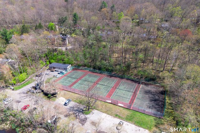 23 Lower Commons 23, Woodbury, CT 06798